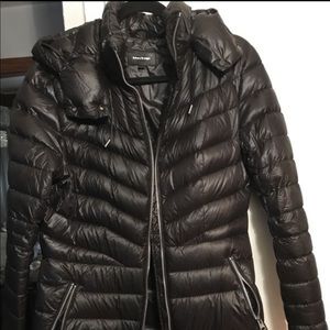 size Large Mackage Lara hooded quilted down coat
